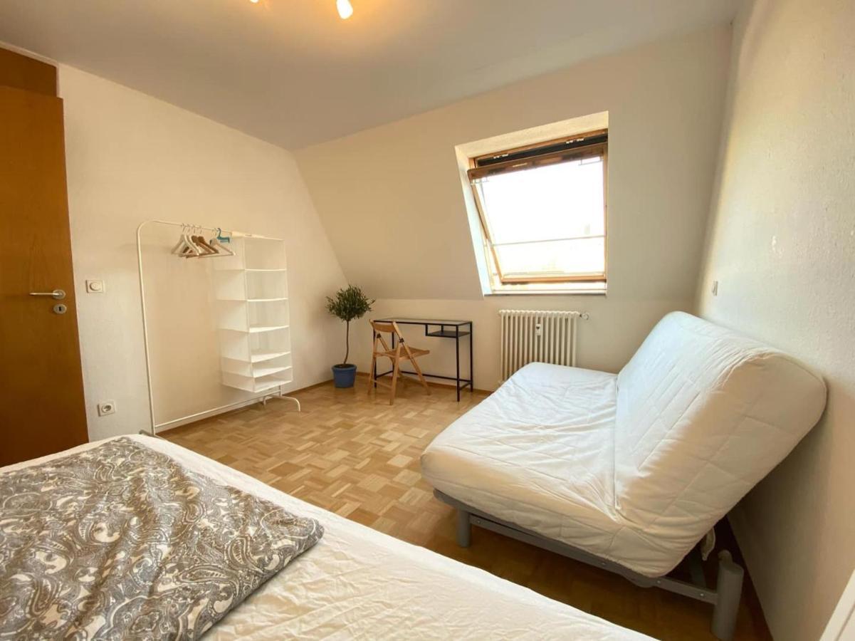 Loft + Balkon In Historischem Altbau Am Marktplatz Chemnitz Luaran gambar